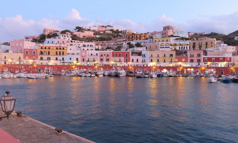 Photo of Ponza e Ventotene Covid free: da lunedì al via le vaccinazioni